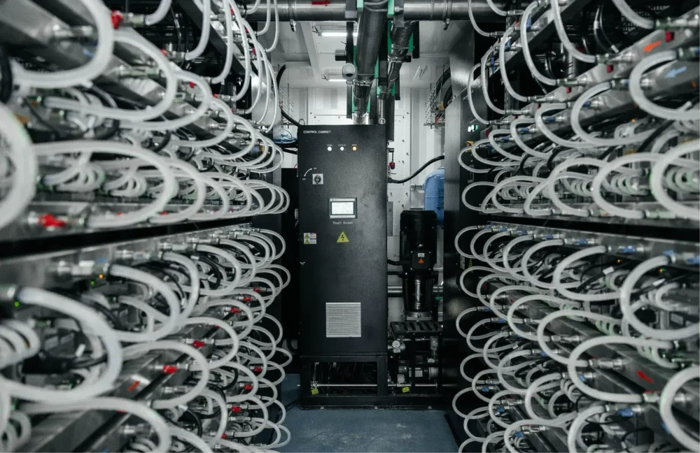 Промышленный хостинг майнеров Bitcoin в России